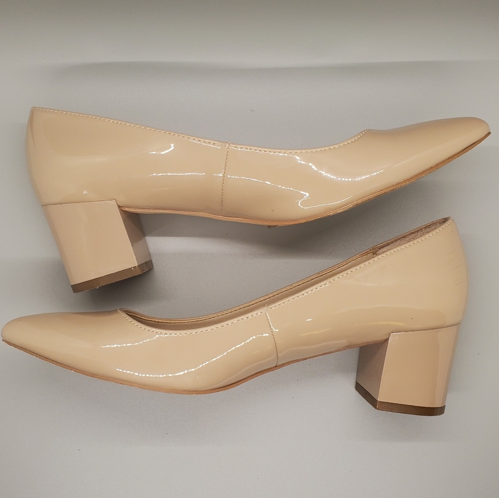 Calvin Klein Nude Block Heels Sz 6